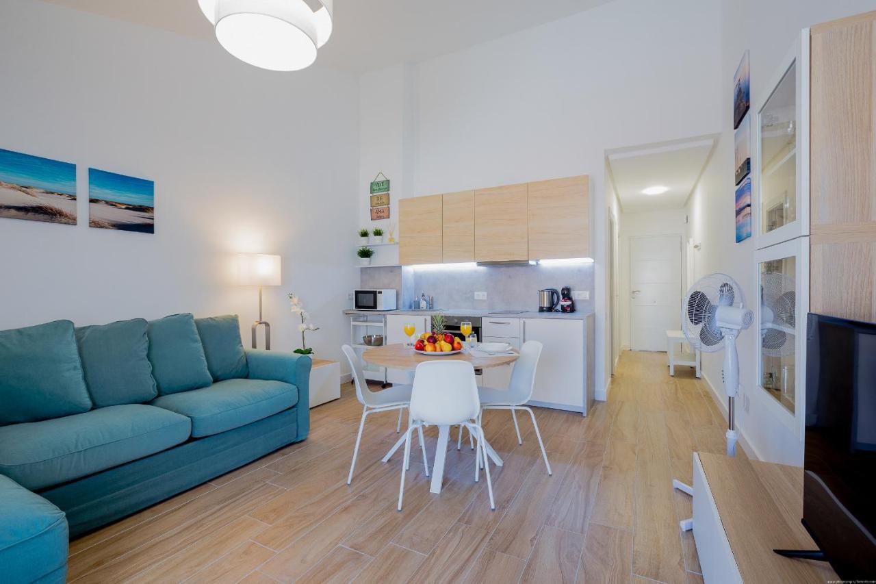 Bright & Stylish Apartment In Chipeque, Los Cristianos アロナ エクステリア 写真