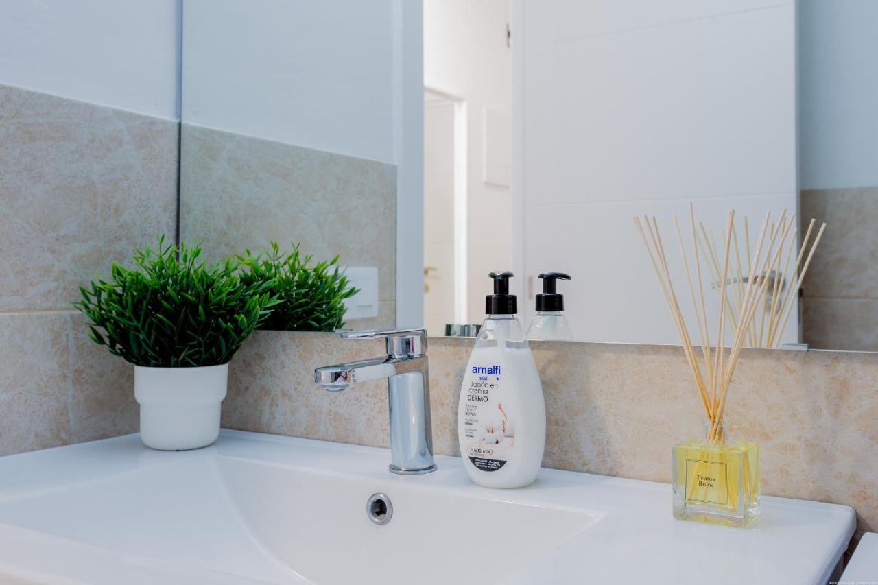 Bright & Stylish Apartment In Chipeque, Los Cristianos アロナ エクステリア 写真